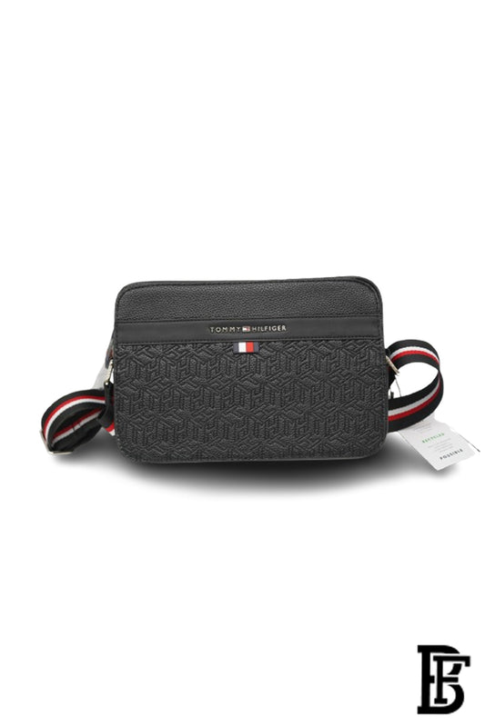 Black Leather Original Tommy Hilfiger Crossbody Messenger Bag For Men BAG000081 image 1