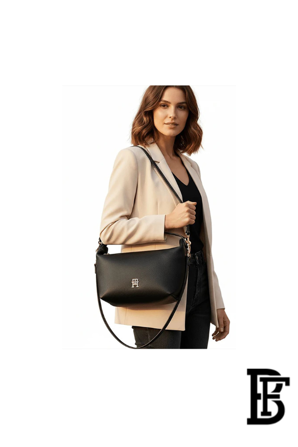 Tommy Hilfiger Black Leather Women Shoulder Bag AW0AW14499 – Elegant Zip Closure Handbag image 8