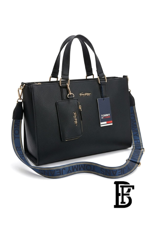 Tommy Hilfiger Black Leather Women Handbag Aw0Aw11181 – Elegant Everyday Shoulder Bag image 1