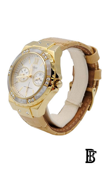 GUESS W0775L2 Women's Leather Quartz  Analog Wrist Watch image 2