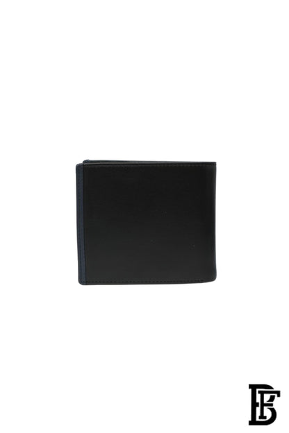 Tommy Hilfiger Wallet  is a one to face solid style covered in light/black leather image 3