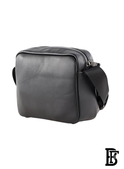 TOMMY HILFIGRER Men Hand Bag menbag016 image 1