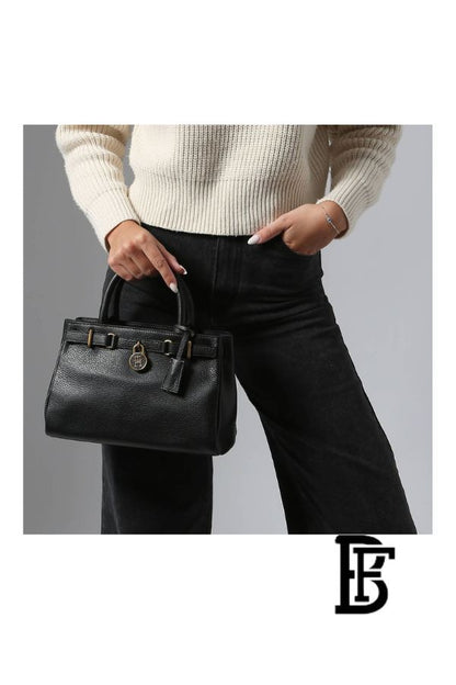 Tommy Hilfiger Black Leather Women Handbag Aw0Aw17926 – Elegant Everyday Shoulder Bag image 9