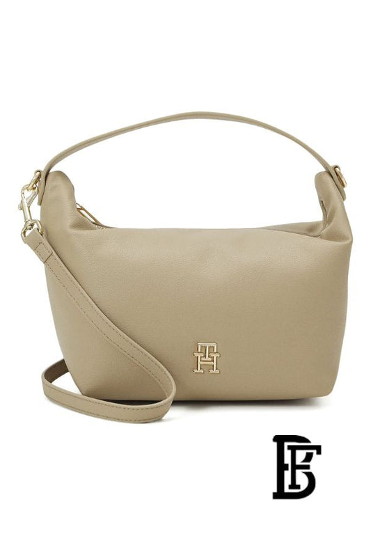 Tommy Hilfiger Beige Leather Women Handbag Aw0Aw14499 – Elegant Everyday Shoulder Bag image 0