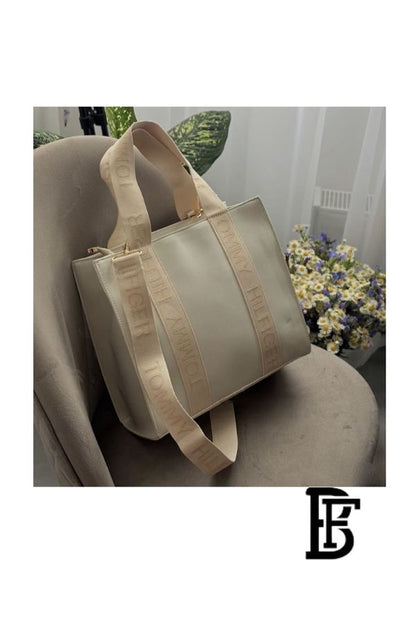 Tommy Hilfiger Beige Leather Women Handbag  – Elegant Everyday Shoulder Bag image 5