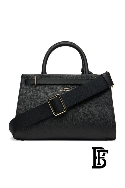 Tommy Hilfiger Black Leather Women Handbag Aw0Aw17926 – Elegant Everyday Shoulder Bag image 3