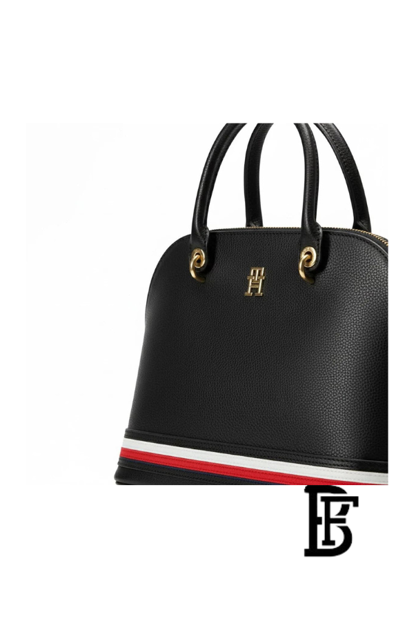Tommy Hilfiger Black Leather Women Handbag Aw0Aw10453 – Elegant Everyday Shoulder Bag image 6