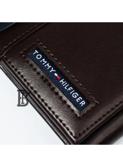 Tommy Hilfiger Leather Wallet for Men Brown image 2