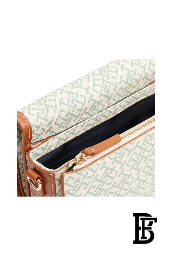 Tommy Hilfiger TH Monoplay Crossbody Saddle Bag image 3
