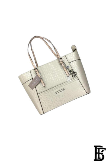 A distinctive Guess bag for women BAG0141 image 2