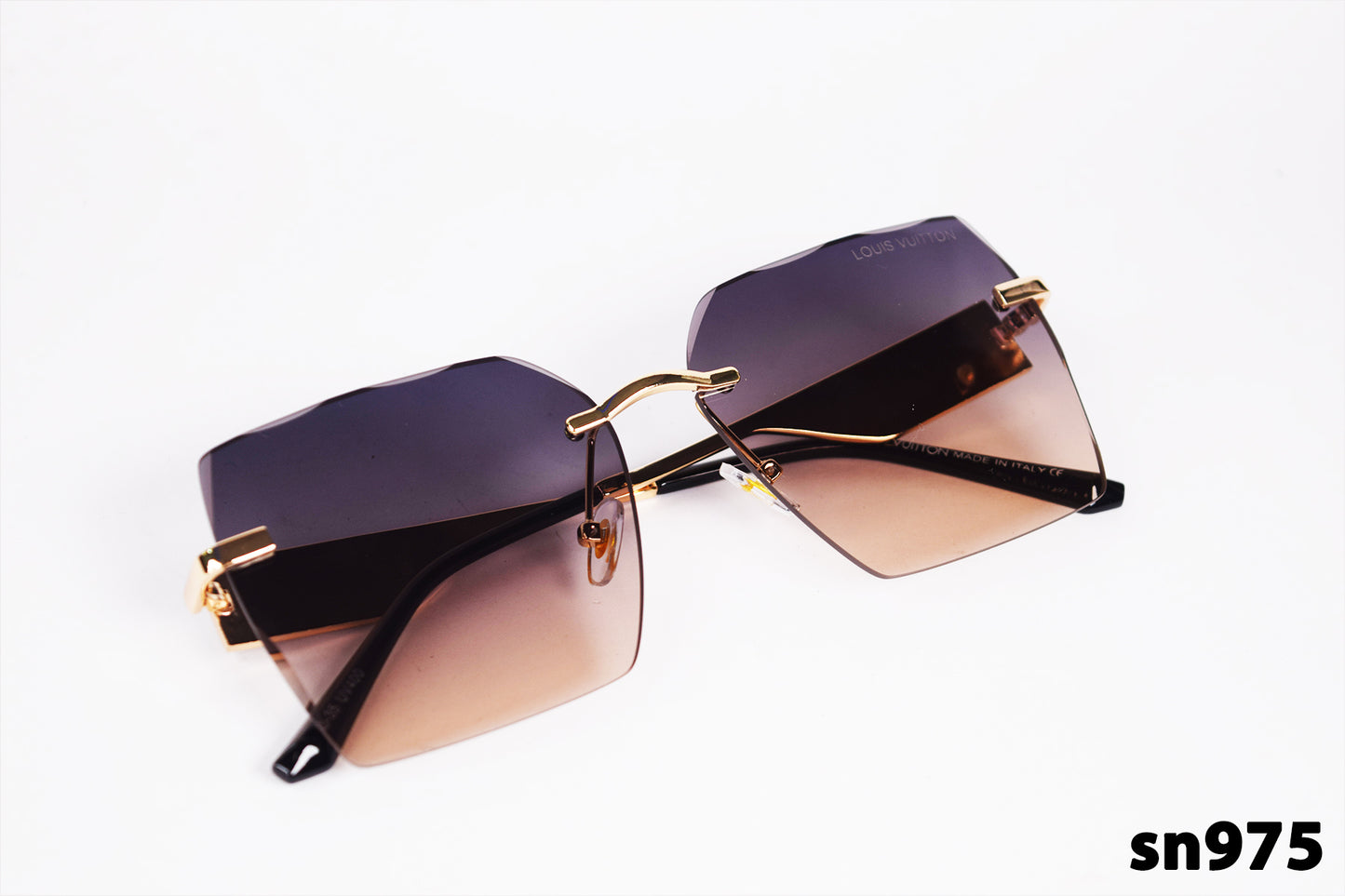 Generic Men Sunglasses inspired by Louis VUITTON sn975 image 4