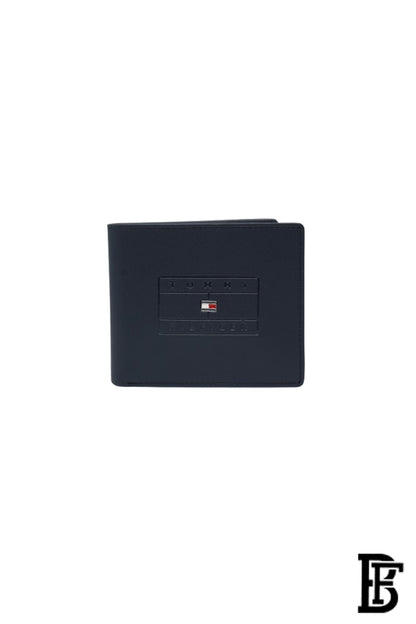 Tommy Hilfiger Wallet is a one to face solid style covered in light/BLUE-leather image 2