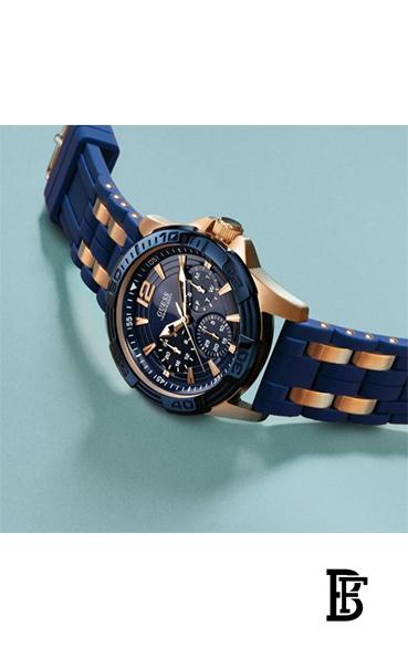 GUESSMen's Rubber Analog Wrist Watch W0366G4 image 2