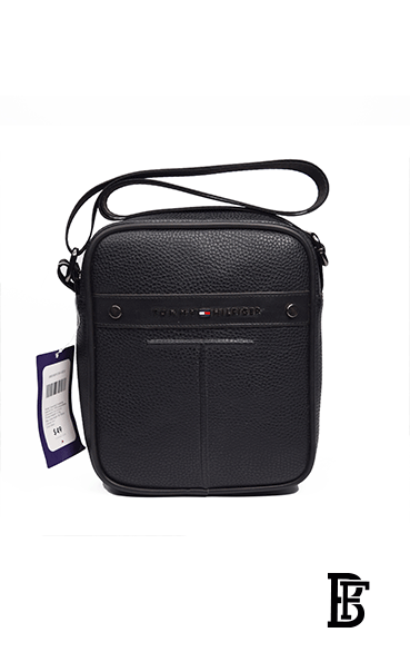 Black Leather Original Tommy Hilfiger AM0AM10564 Crossbody Messenger Bag For Men menbag031 image 0