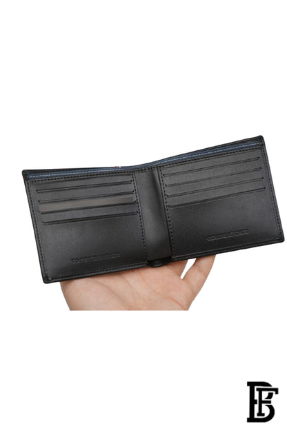 Tommy Hilfiger Wallet is a one to face solid style covered in light/black leather image 7