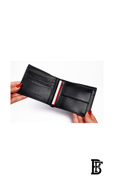 leather wallet inspired by tommy image 3