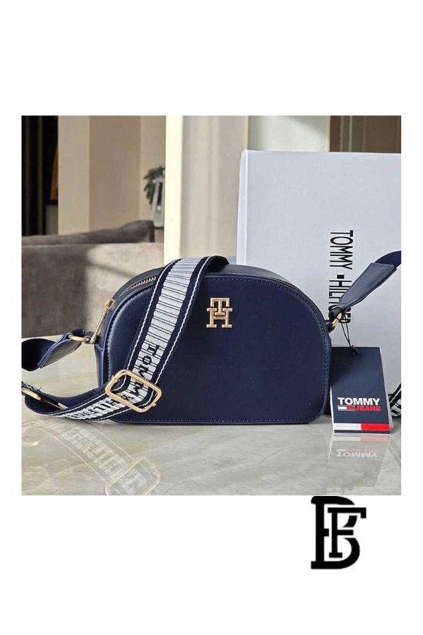 Tommy Hilfiger Blue Leather Women Cross Body Bag Aw0Aw16682– Elegant Everyday Cross Bag image 7