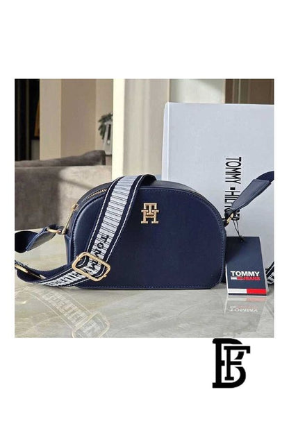 Tommy Hilfiger Blue Leather Women Cross Body Bag Aw0Aw16682– Elegant Everyday Cross Bag image 7