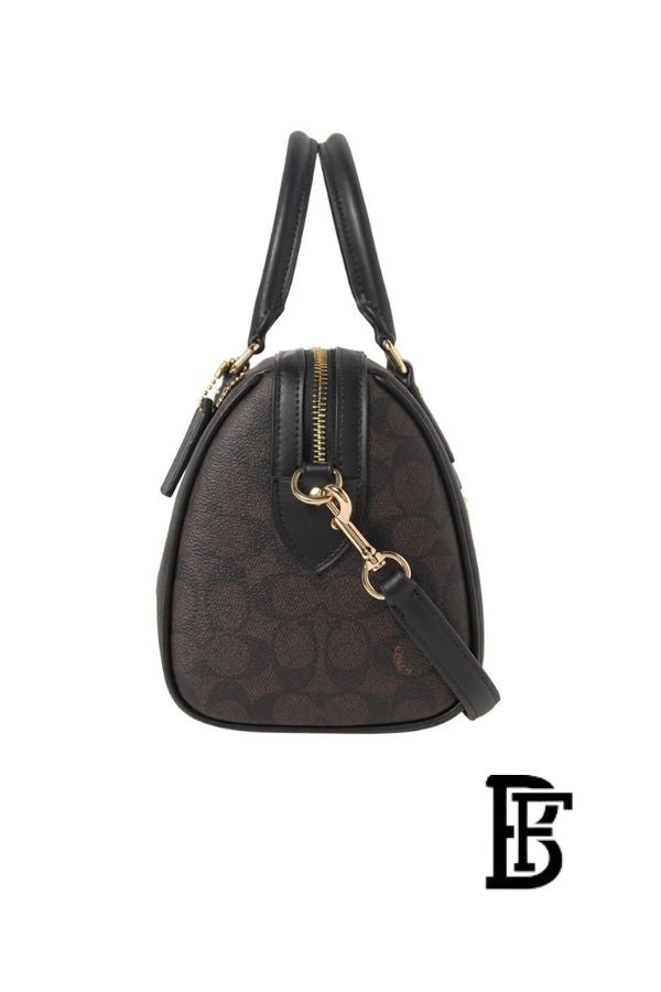 Coach Black Women Shoulder Bag Cv961 – Elegant Everyday Shoulder Bag image 4