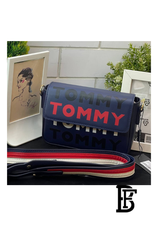 Tommy Hilfiger Navy Blue Leather Women Handbag – Elegant Everyday Shoulder Bag image 9