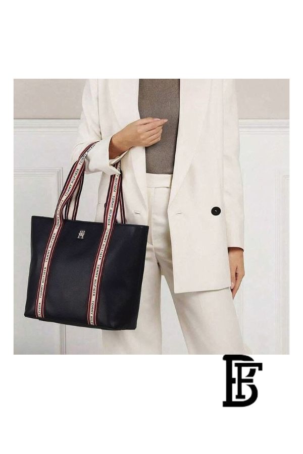 Tommy Hilfiger Navy Blue Leather Women Handbag Aw0Aw14218 – Elegant Everyday Handbag image 11