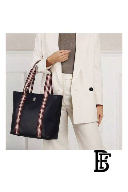 Tommy Hilfiger Navy Blue Leather Women Handbag Aw0Aw14218 – Elegant Everyday Handbag image 11