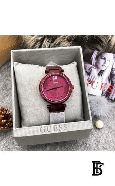 GUESSWomen's Water Resistant Analog Watch W0638L6 image 4