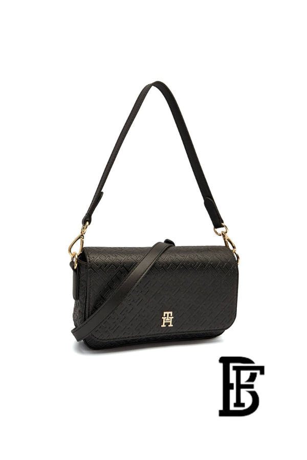Tommy Hilfiger Black Leather Women Handbag and cross Aw0Aw18002 – Elegant Everyday Crossbody and hand image 2
