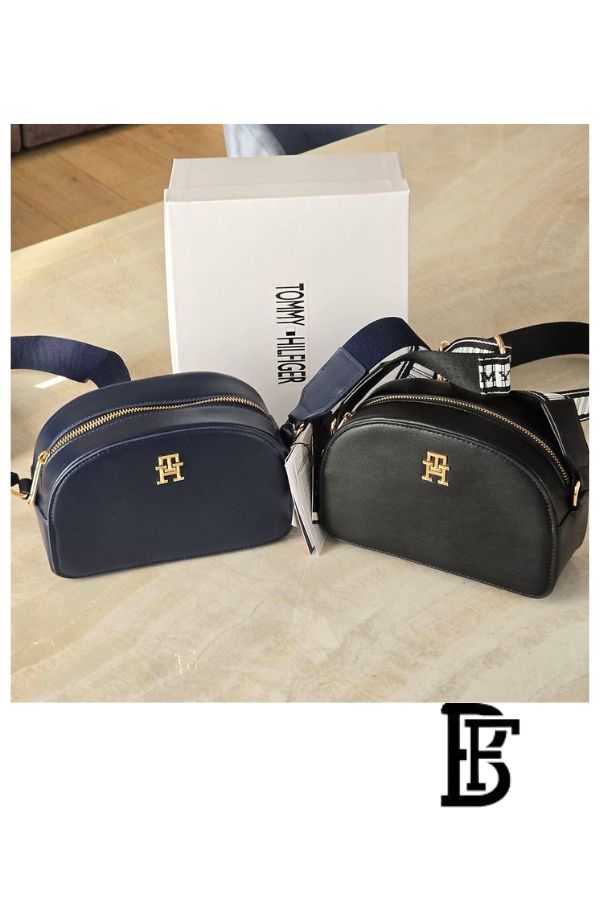 Tommy Hilfiger Blue Leather Women Cross Body Bag Aw0Aw16682– Elegant Everyday Cross Bag image 8