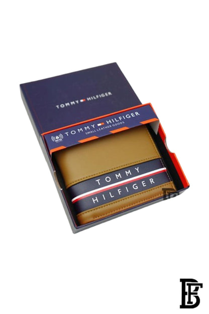 Tommy Hilfiger Rewey Men Leather Global Coin Wallet - Olive image 0