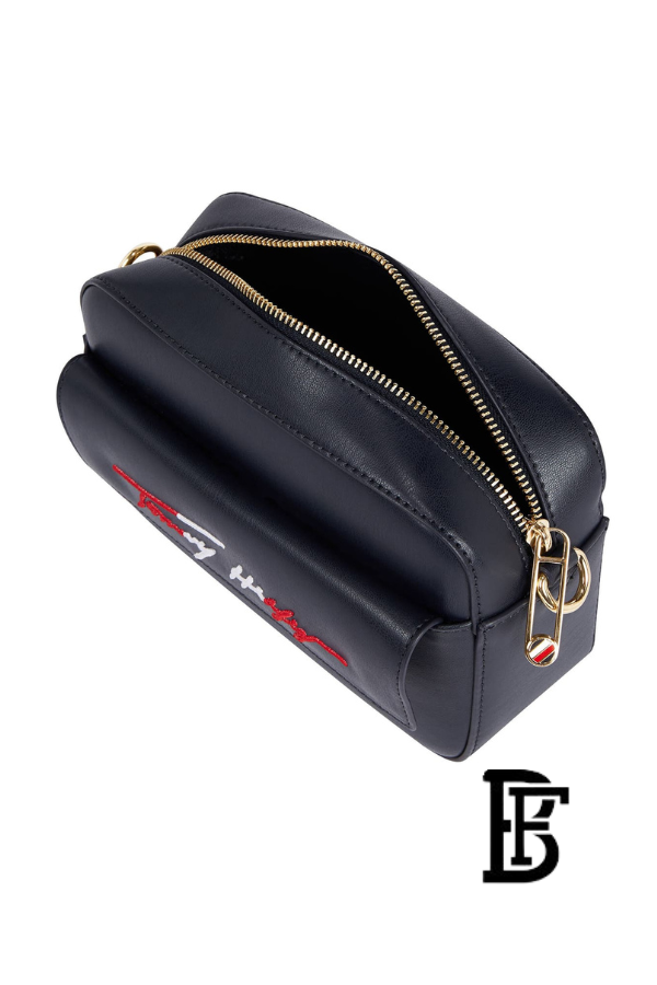 Tommy Hilfiger Blue Leather Women Handbag Aw0Aw11073 – Elegant Everyday Shoulder Bag image 4
