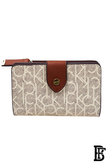 Women Wallet By Calvin Klein ckw2 image 4