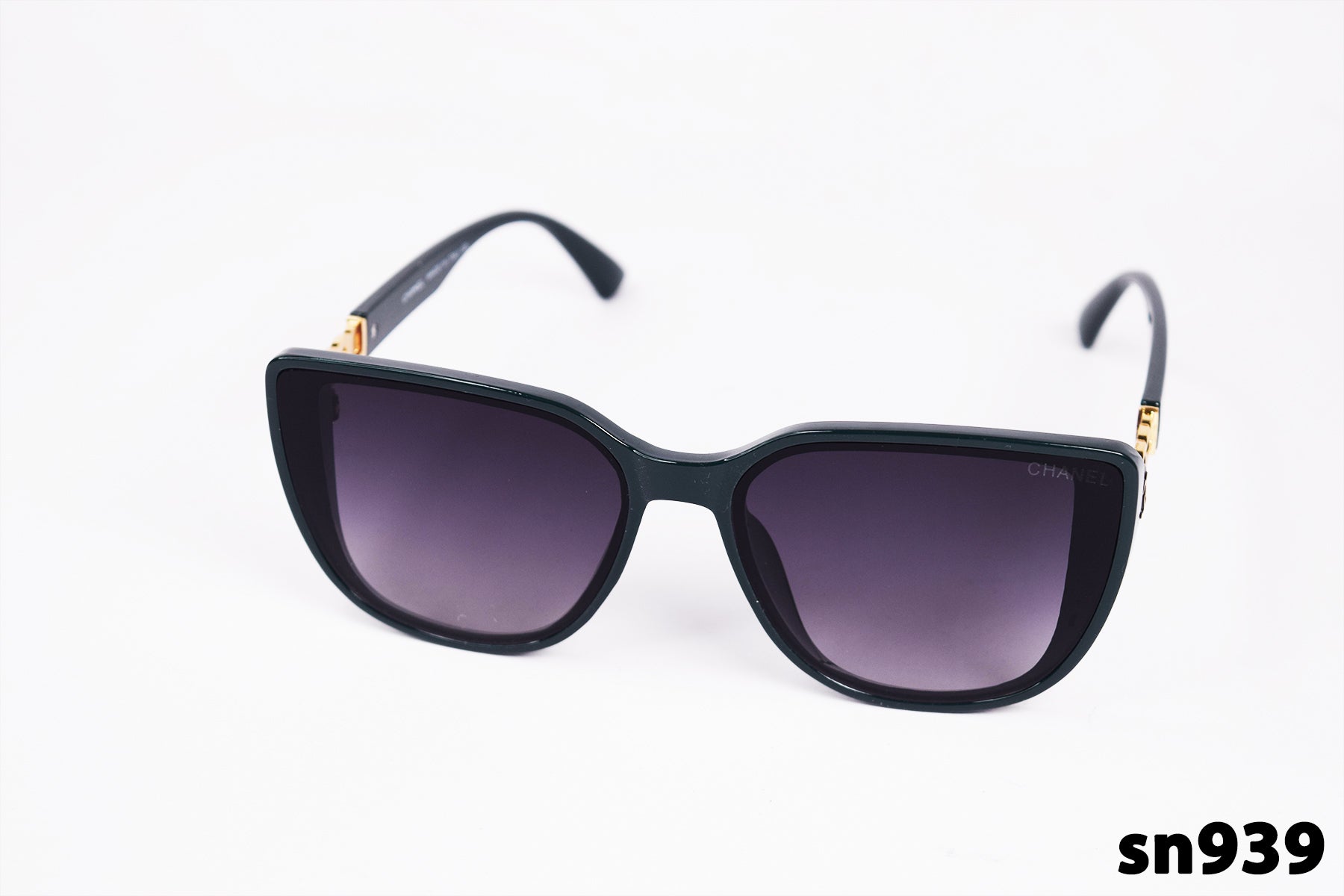 Generic Men Sunglasses inspired by Chanel  Sn939 image 1