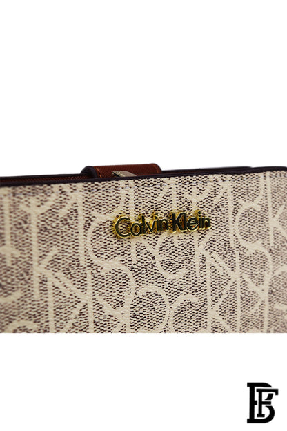Women Wallet By Calvin Klein ckw2 image 3
