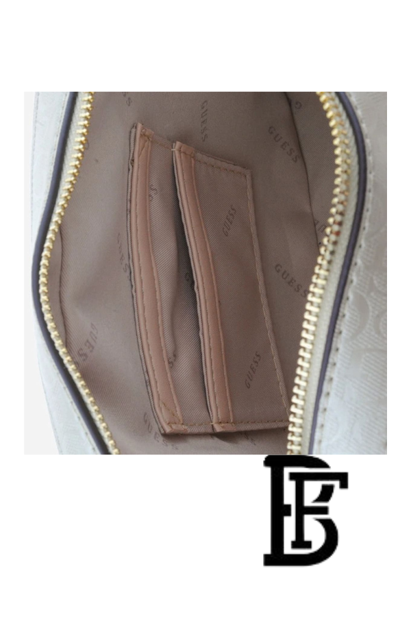 Guess White Women Crossbody Bag H2000029517624 – Elegant Everyday Crossbody Bag image 2