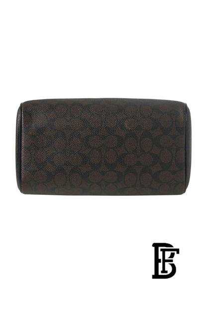 Coach Black Women Shoulder Bag Cv961 – Elegant Everyday Shoulder Bag image 6