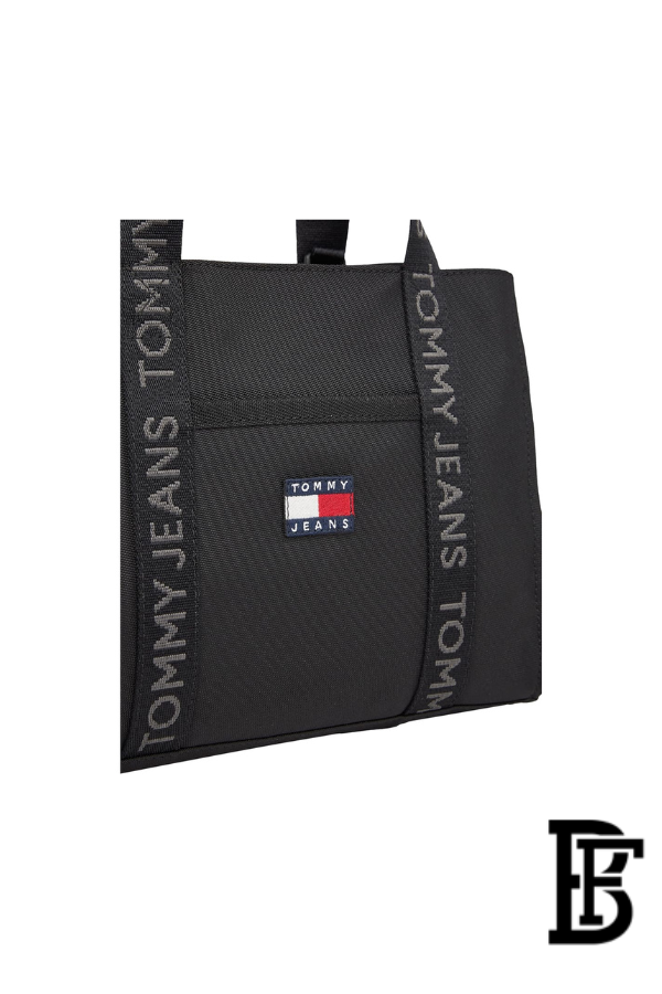 Tommy Hilfiger Black Leather Women Handbag AW0AW17356 – Elegant Everyday Shoulder Bag image 4