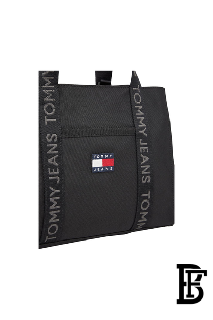 Tommy Hilfiger Black Leather Women Handbag AW0AW17356 – Elegant Everyday Shoulder Bag image 4