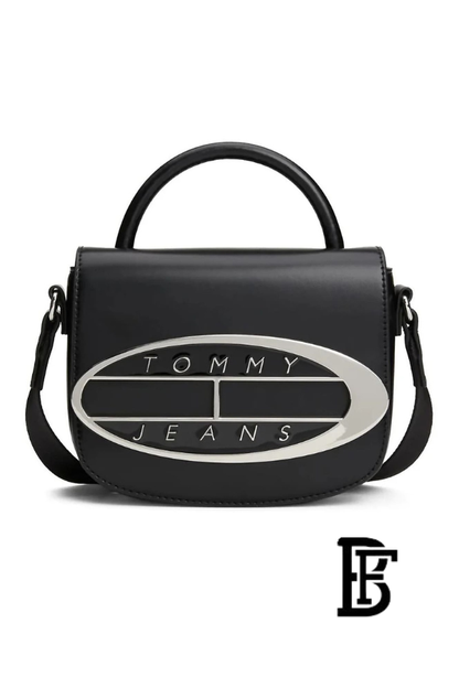 Tommy Hilfiger Black Leather Women Handbag Aw0Aw15811 – Elegant Everyday Shoulder Bag image 0