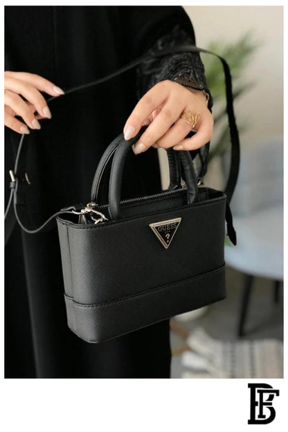 A distinctive Guess bag for women BAG0110 image 2