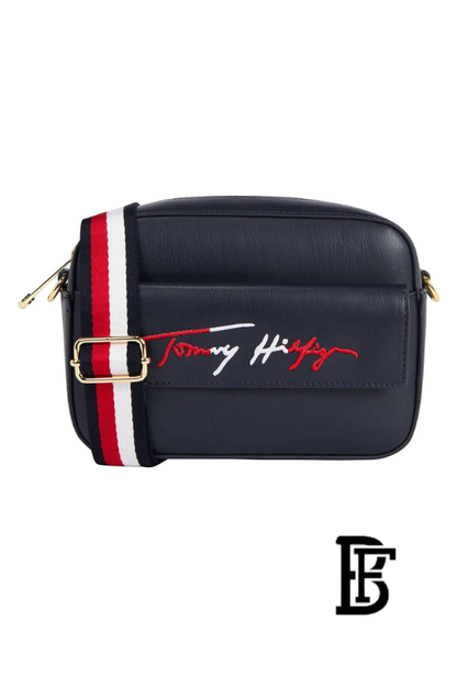 Tommy Hilfiger Blue Leather Women Handbag Aw0Aw11073 – Elegant Everyday Shoulder Bag image 1