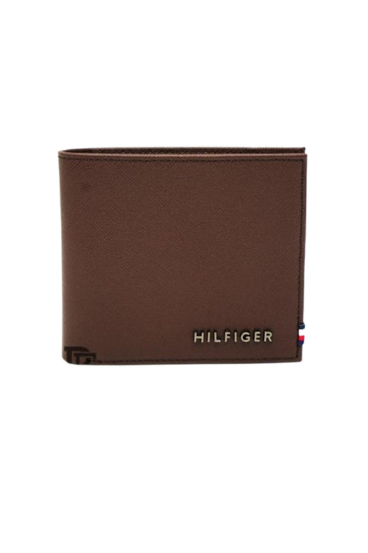 Tommy Hilfiger wallet is a one to face solid style covered in light/BROWN leather image 2