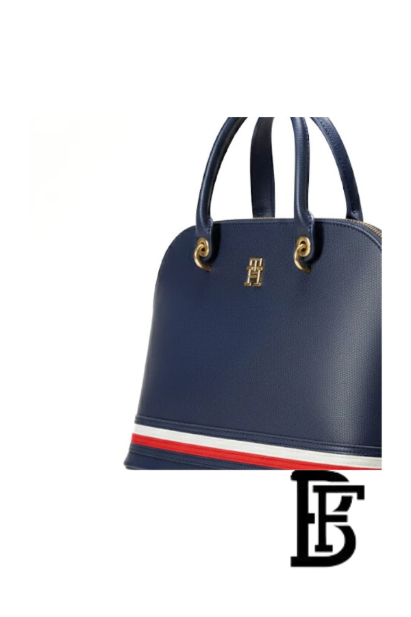Tommy Hilfiger Navy Blue Leather Women Shoulder bag Bagand – Elegant Everyday Shoulder Bag image 6