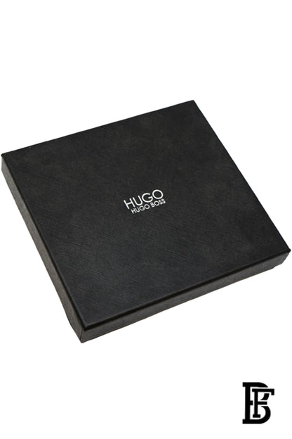 HUGO BOSS Hugo Boss Wallet and Medallion Set image 2