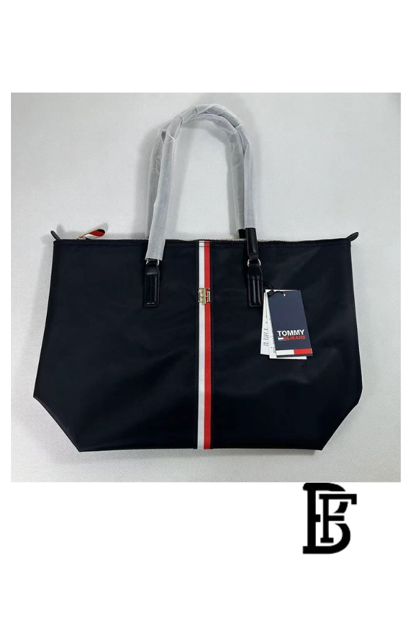 Tommy Hilfiger Navy Blue Leather Women Handbag Aw0Aw113680Gy – Elegant Everyday Shoulder Bag image 4
