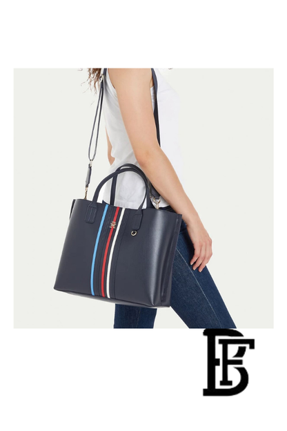 Tommy Hilfiger Navy Blue Leather Women Handbag and cross Aw0Aw16409 – Elegant Everyday Crossbody and hand image 2