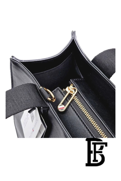 Tommy Hilfiger Black Leather Women Handbag and cross – Elegant Everyday Crossbody and hand image 8