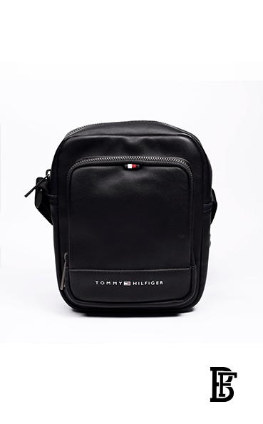 Tommy Hilfiger black leather cross bag image 1